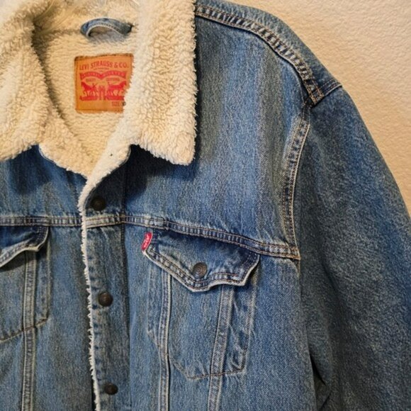 Men's Levi's Classic Blue Denim Jacket Sherpa Lining Size XXL Truckers Blue Jean - Picture 4 of 17